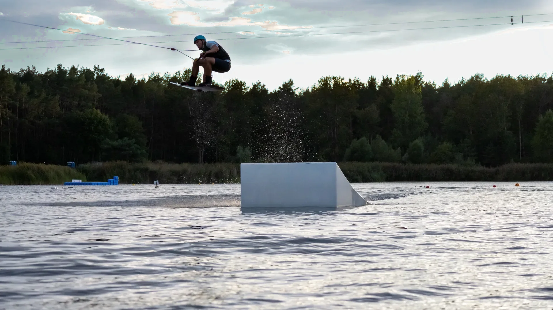 Kicker Silhouette